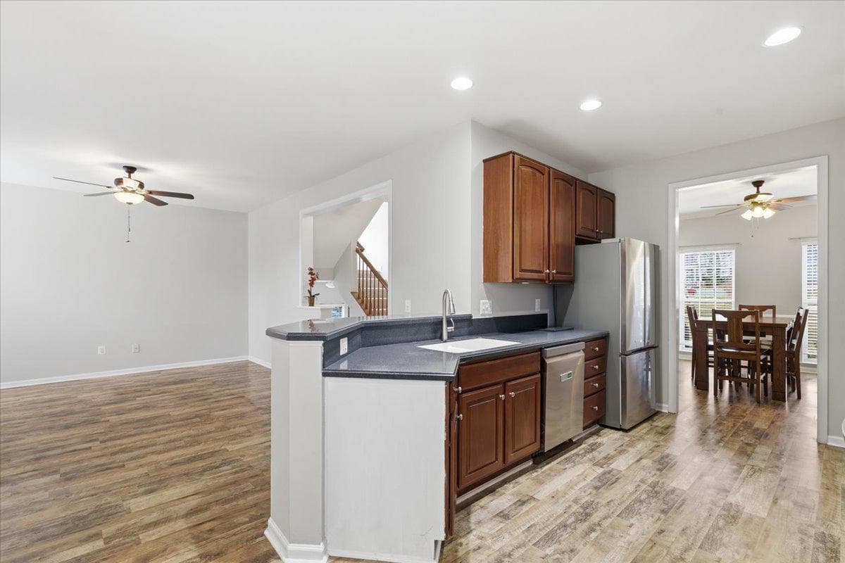 17037 Loftridge Ln photo 15