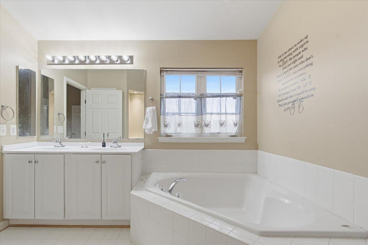 17037 Loftridge Ln photo 30