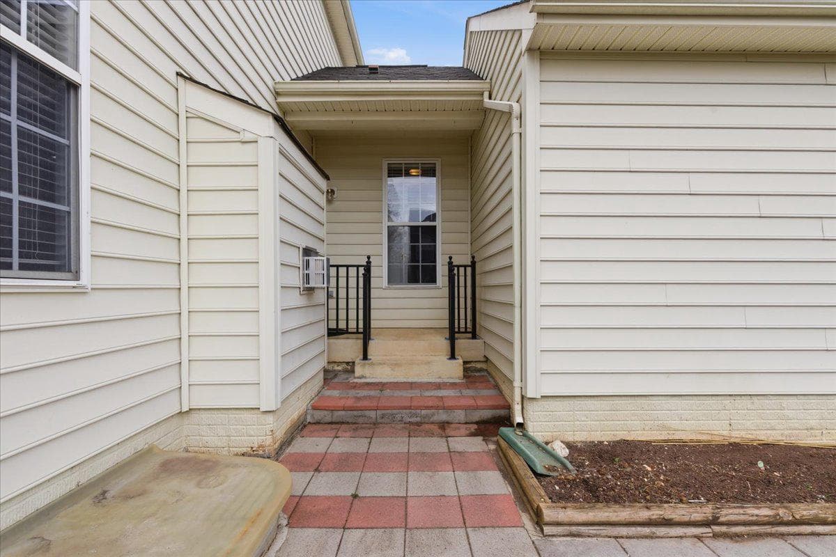 17037 Loftridge Ln photo 46