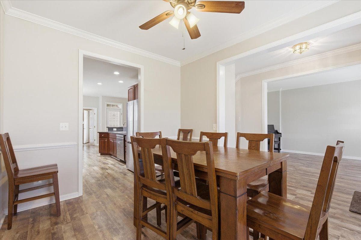 17037 Loftridge Ln photo 7