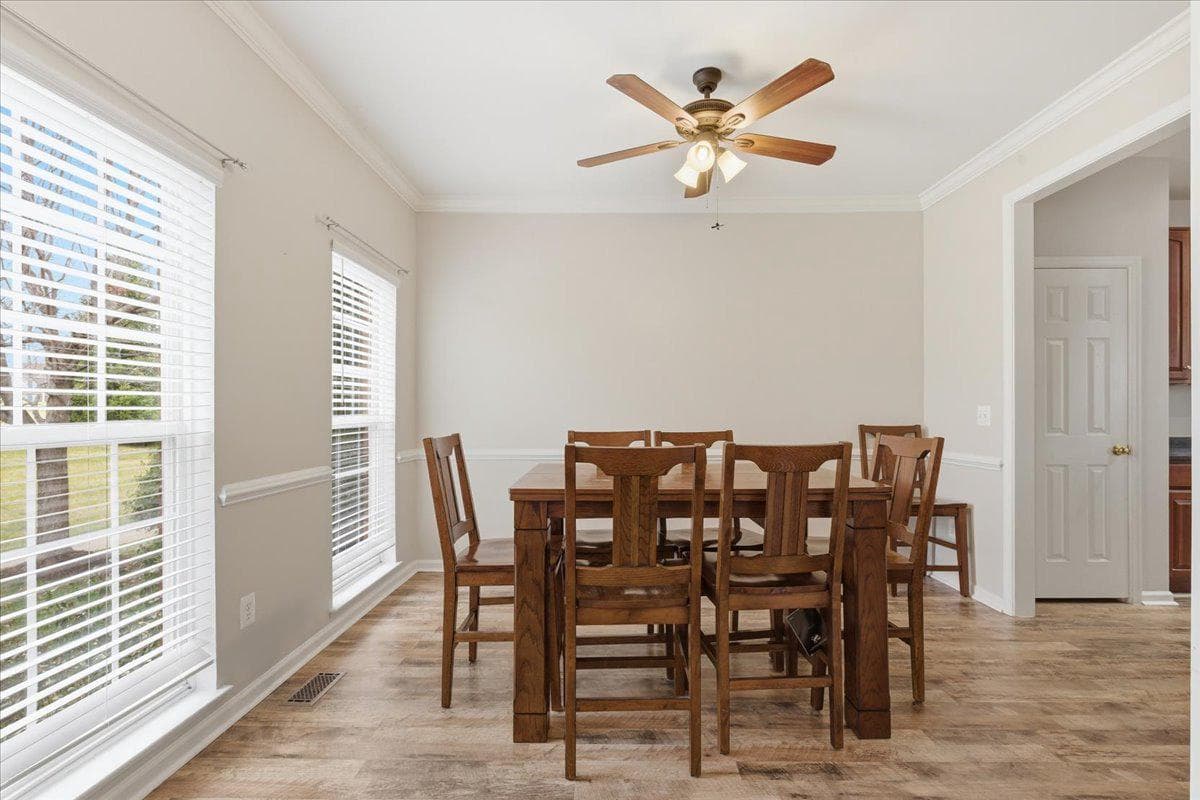 17037 Loftridge Ln photo 8