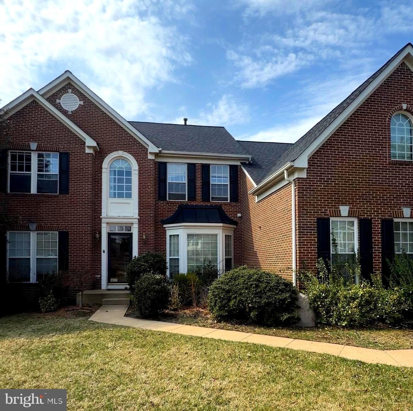 1595 Heron Way, Woodbridge
