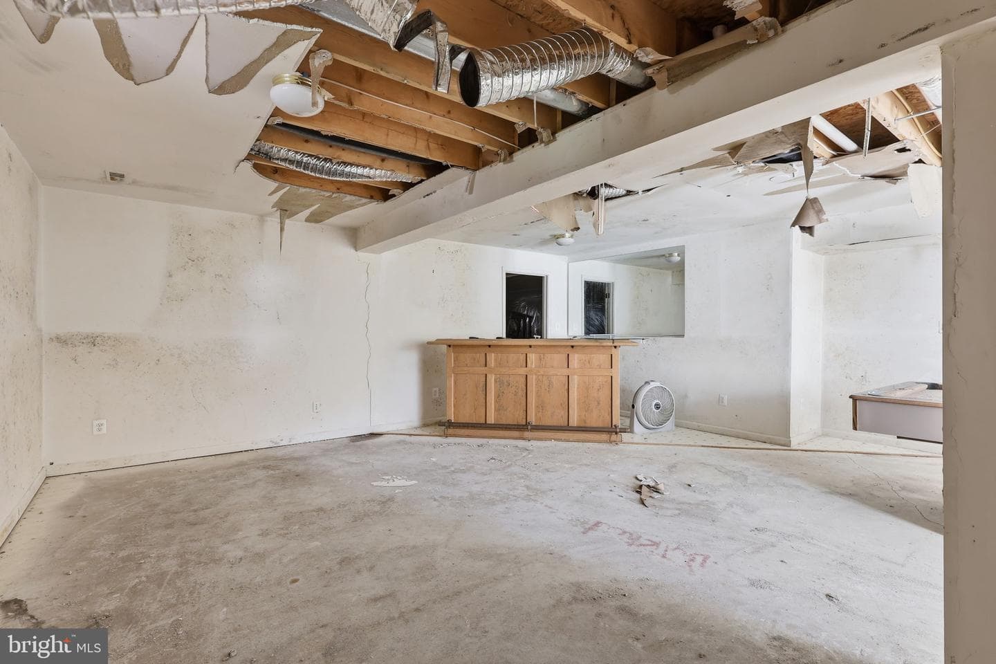 1595 Heron Way photo 35