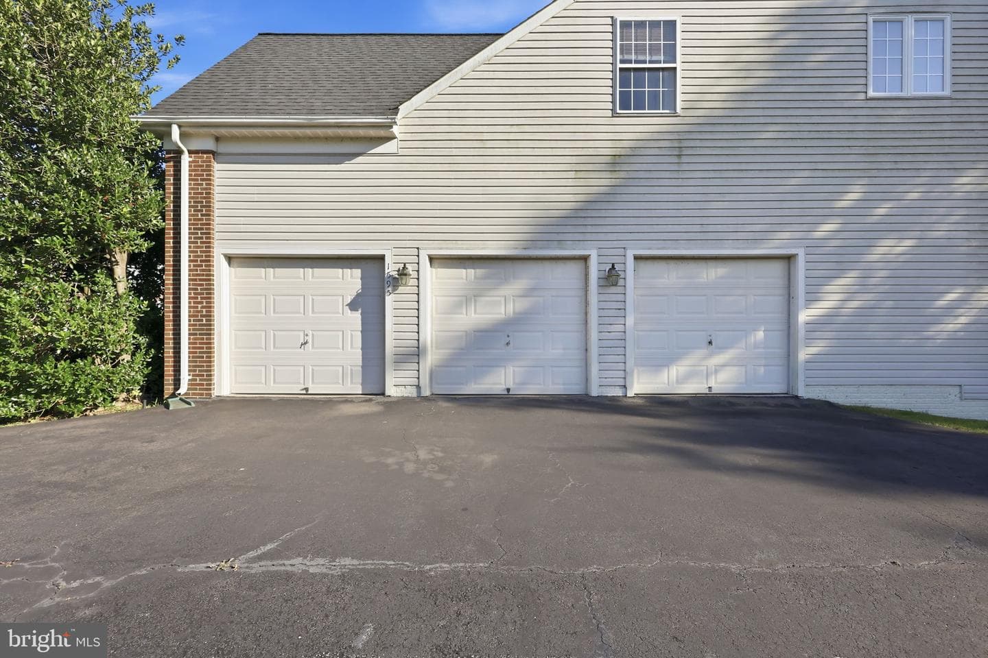1595 Heron Way photo 41