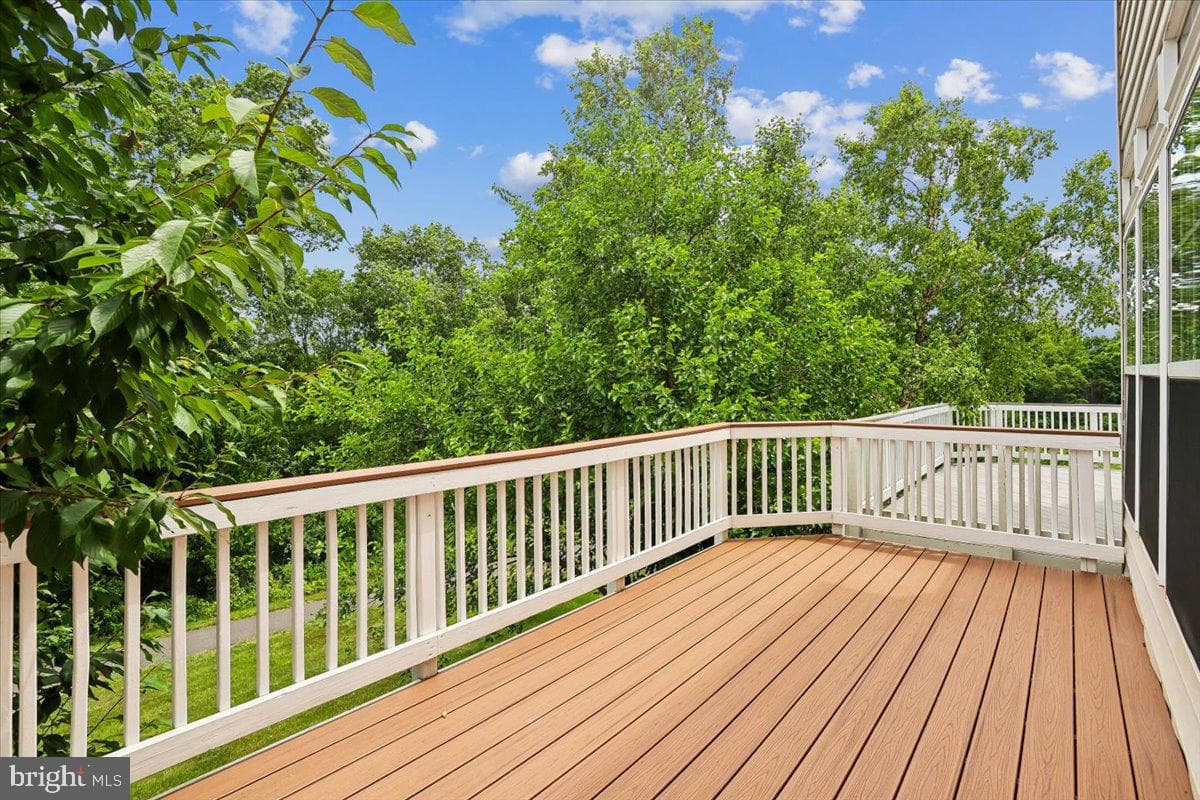 15042 Danehurst Circle photo 16