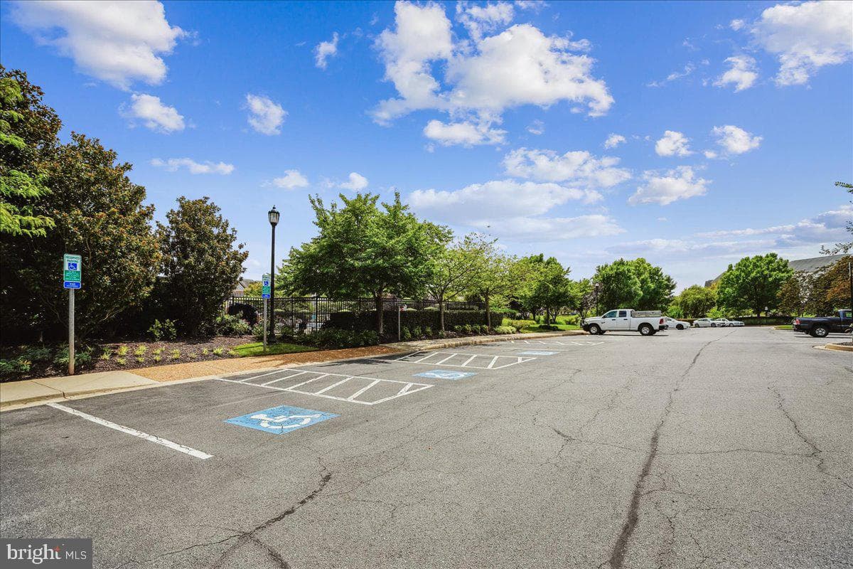 15042 Danehurst Circle photo 32