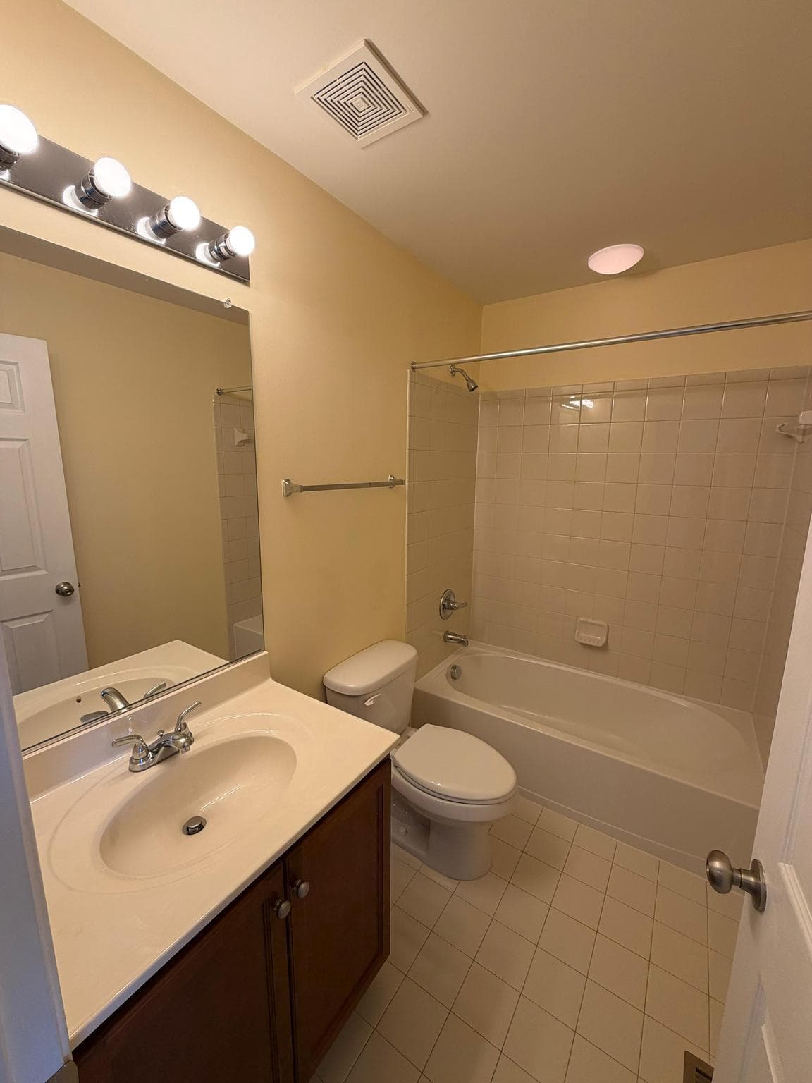 15704 John Diskin Circle photo 21