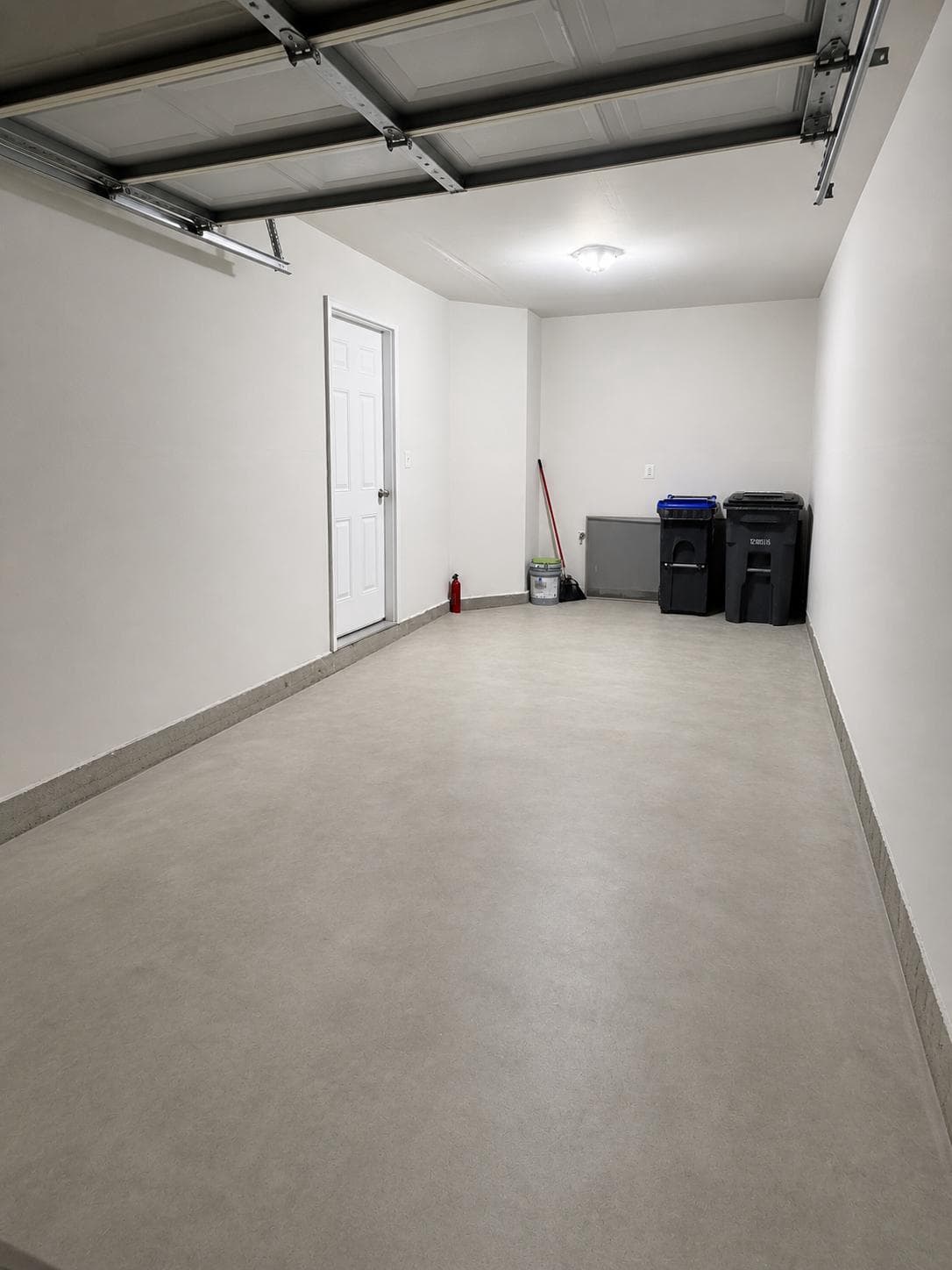 15704 John Diskin Circle photo 37