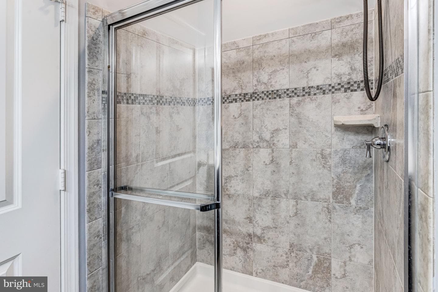 4504 Potomac Highlands Circle photo 16