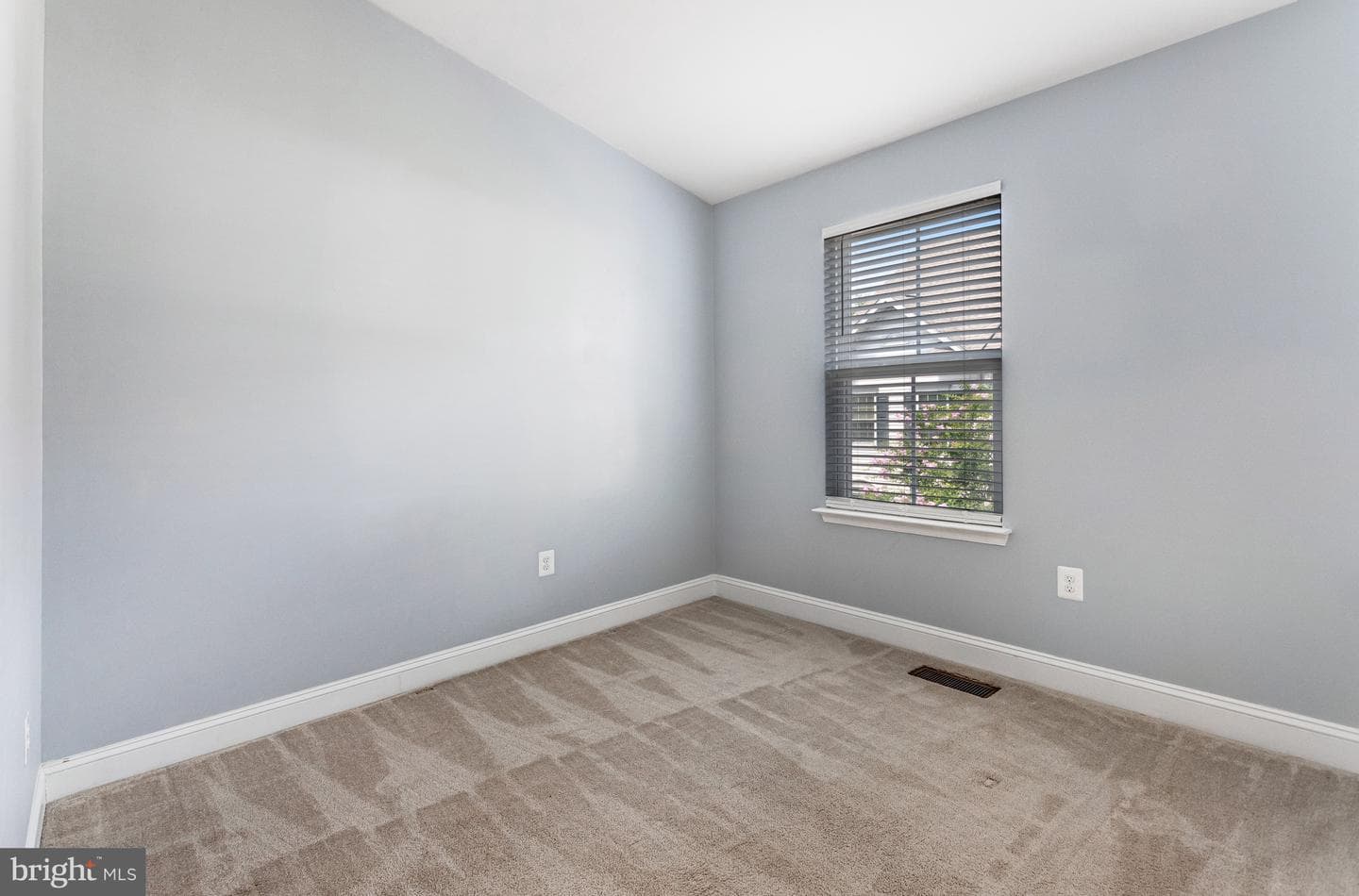 4504 Potomac Highlands Circle photo 18
