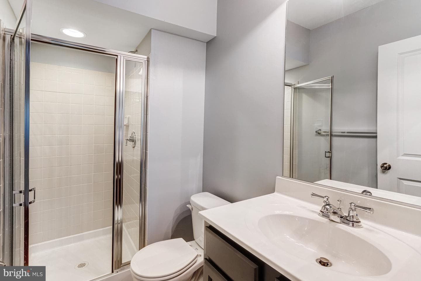 4504 Potomac Highlands Circle photo 4