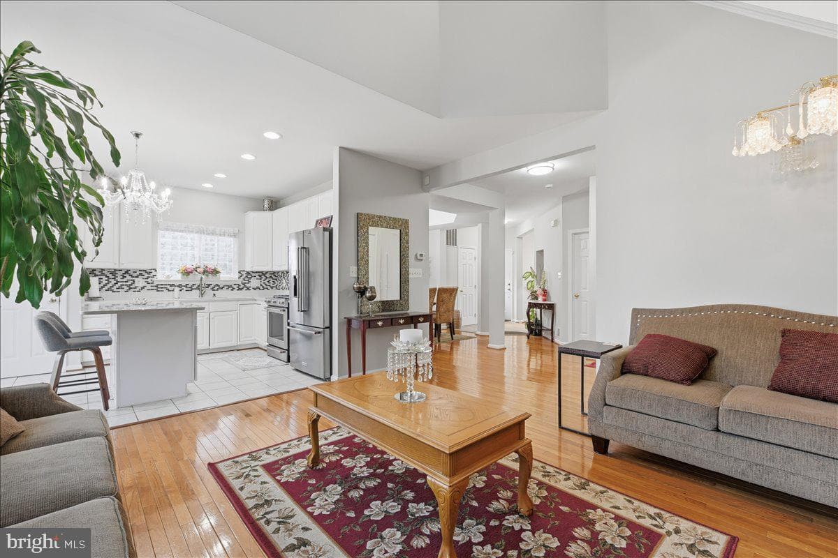 14204 Forbes Place photo 10