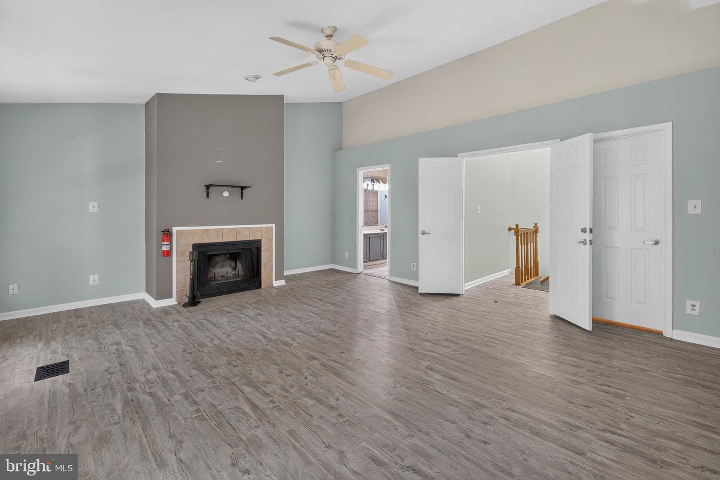 12585 Kempston Lane photo 29