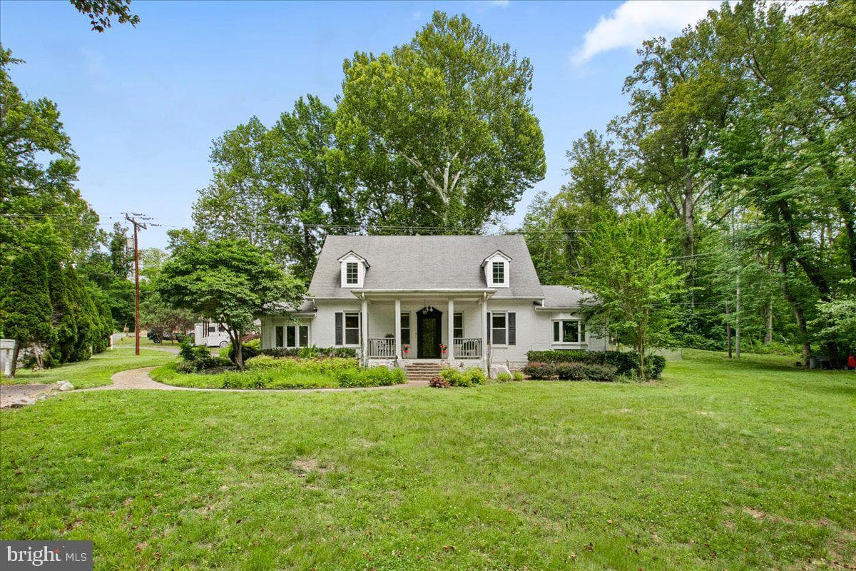 19266 Mockingbird Heights Road photo 35