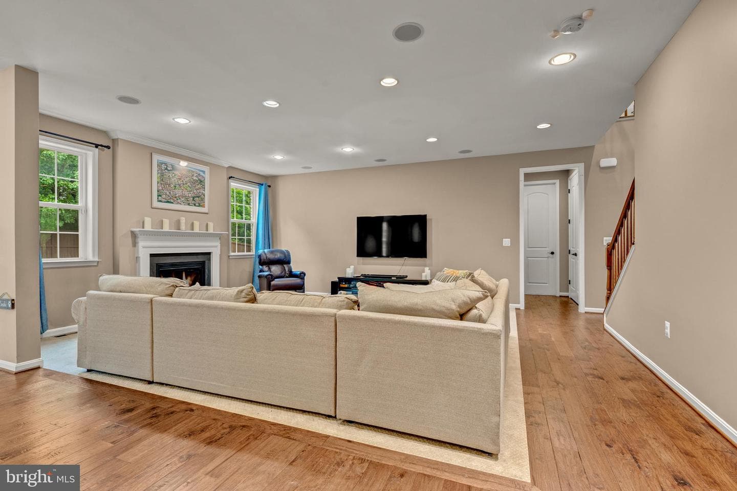 8057 Tysons Oaks Court photo 11
