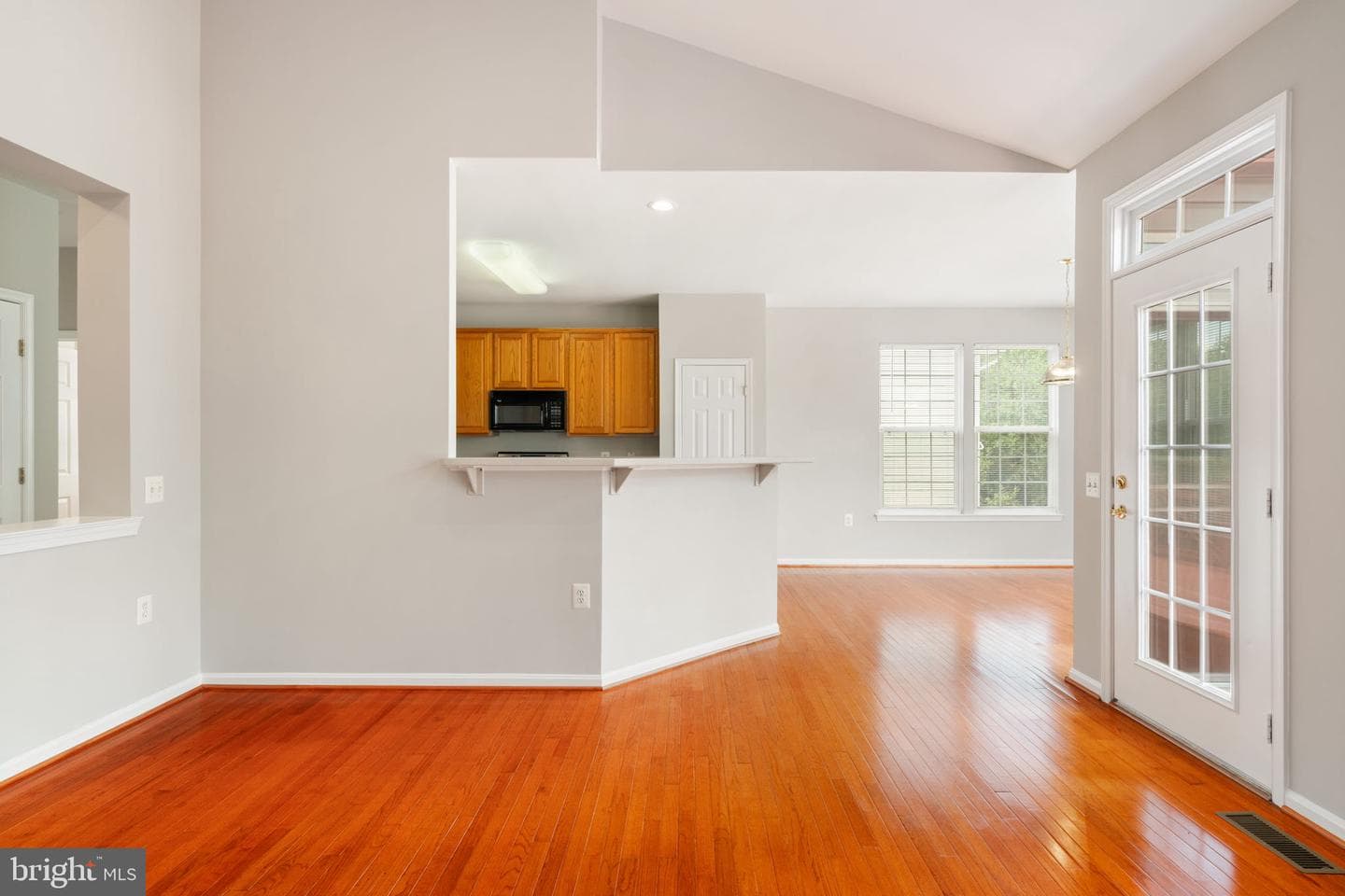 17633 Four Seasons Drive photo 13