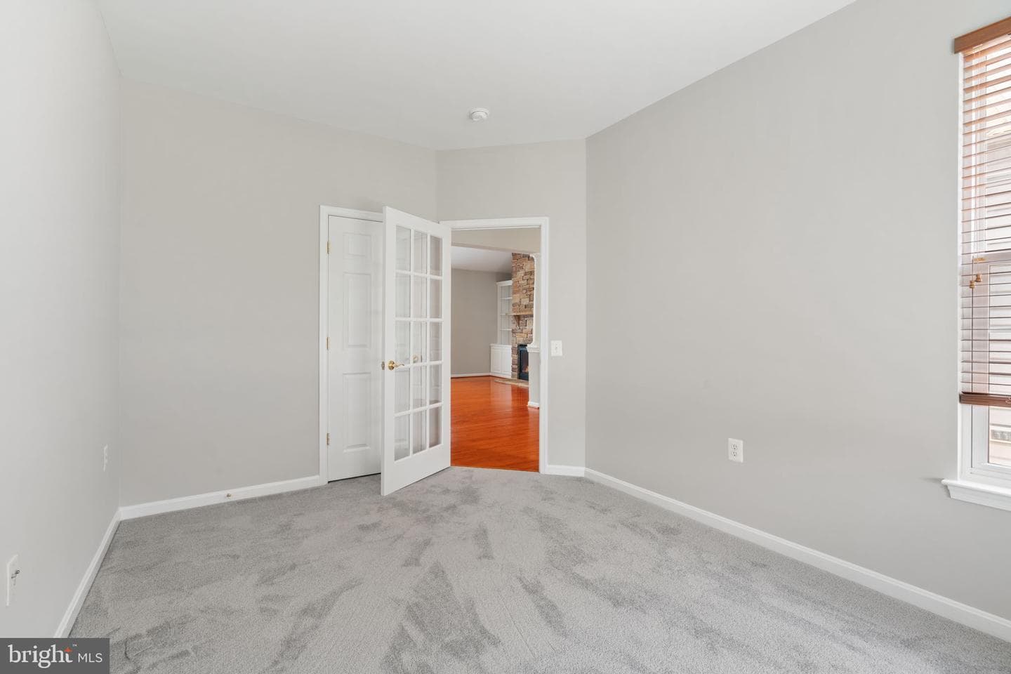 17633 Four Seasons Drive photo 27