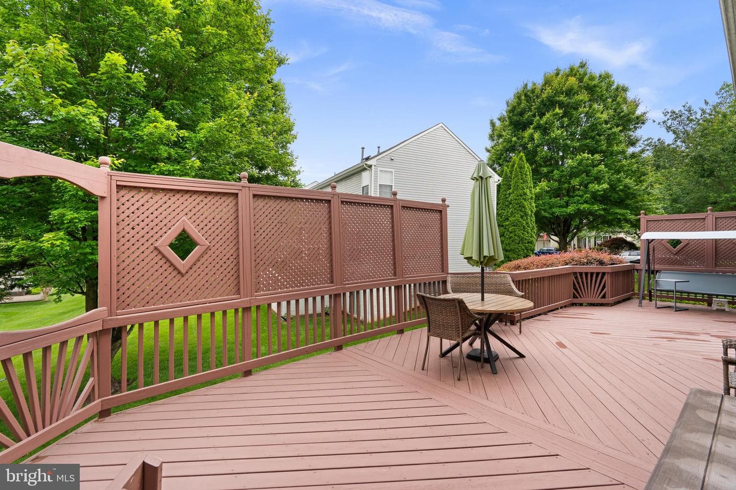 6000 Lyceum Lane photo 7