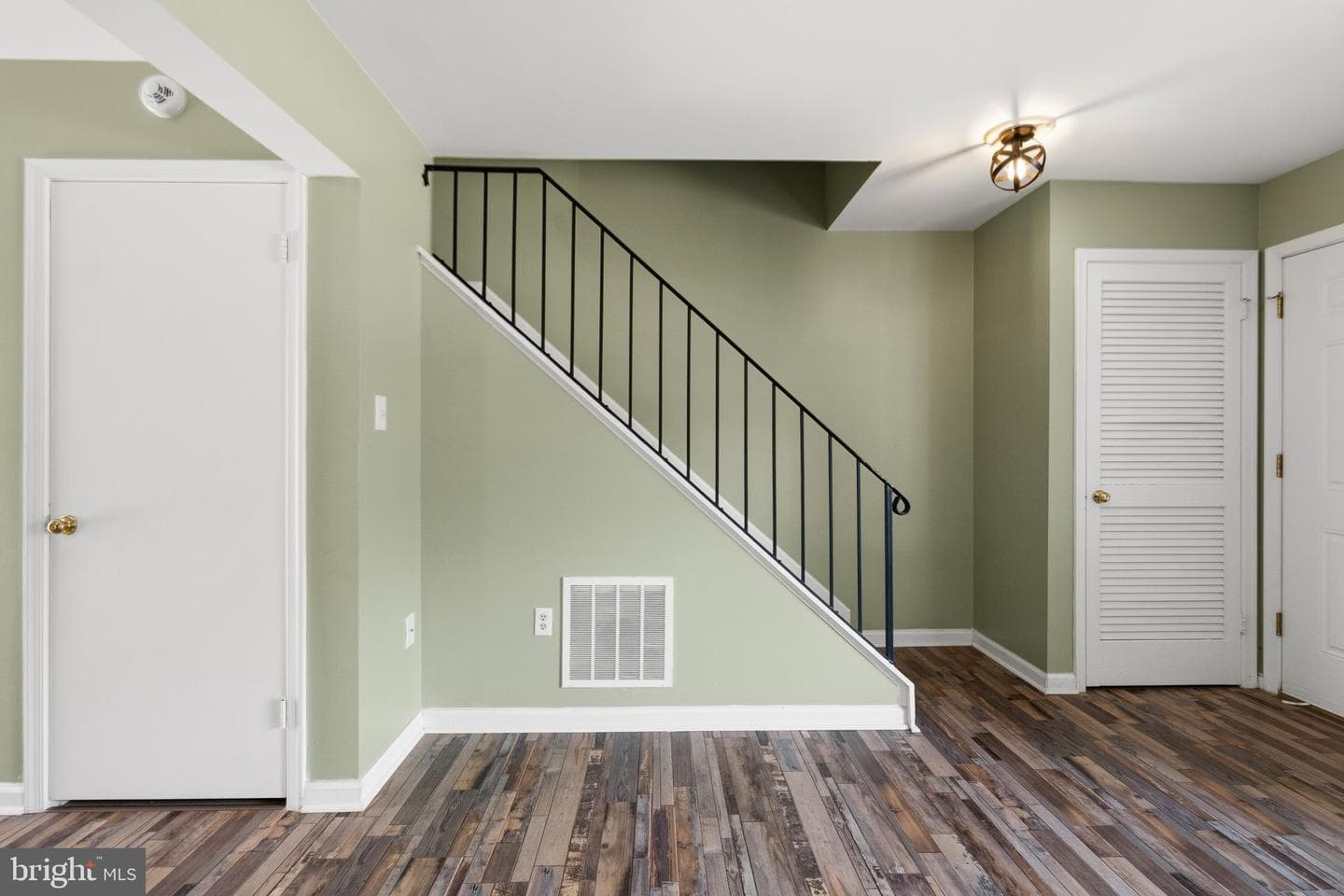14325 N Park Court photo 29