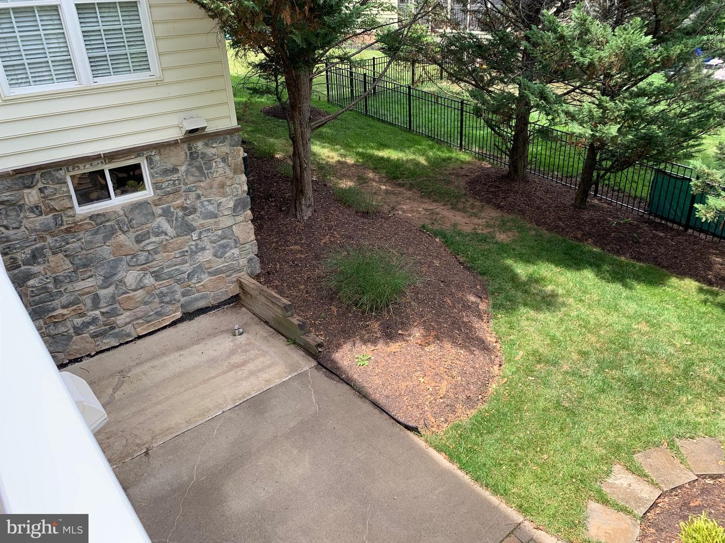 14093 Burnley Glen Court photo 21