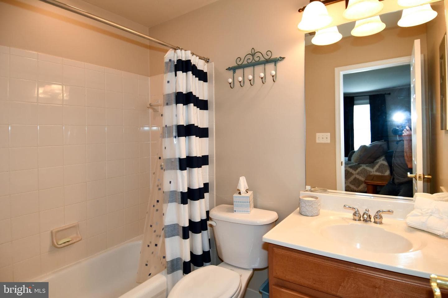 14093 Burnley Glen Court photo 48