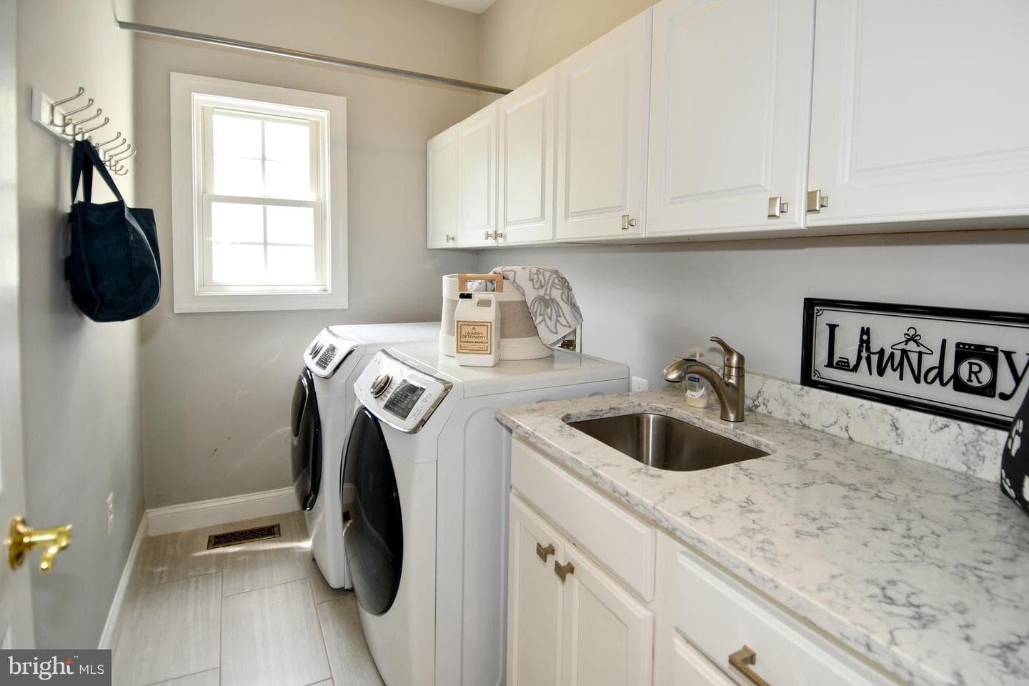14093 Burnley Glen Court photo 59