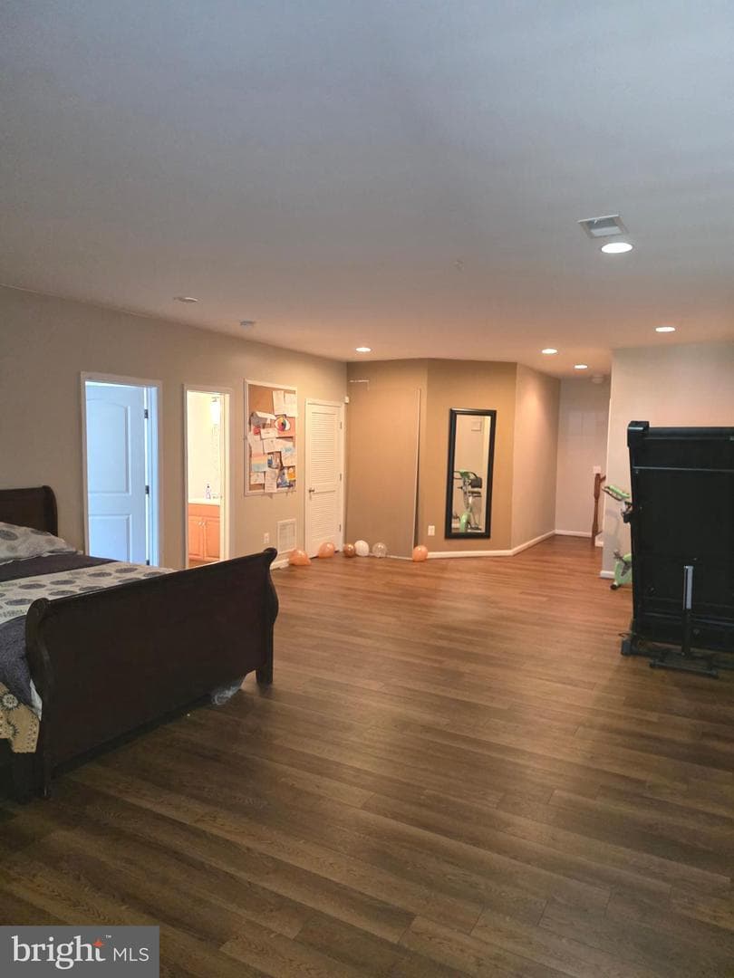 14986 Gossom Manor Place photo 44