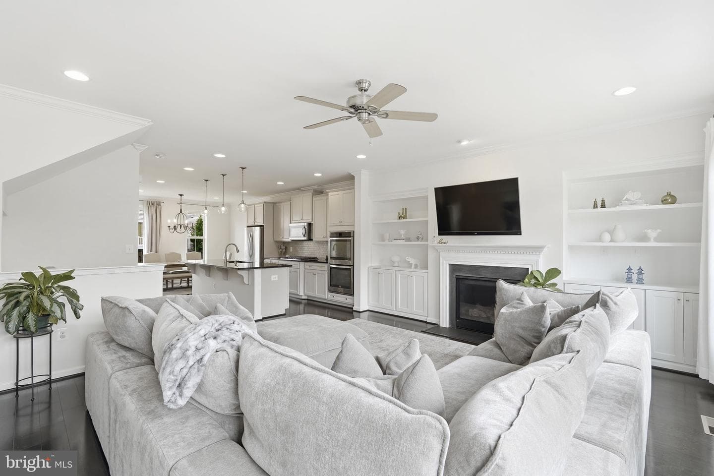 6833 William White Way photo 15