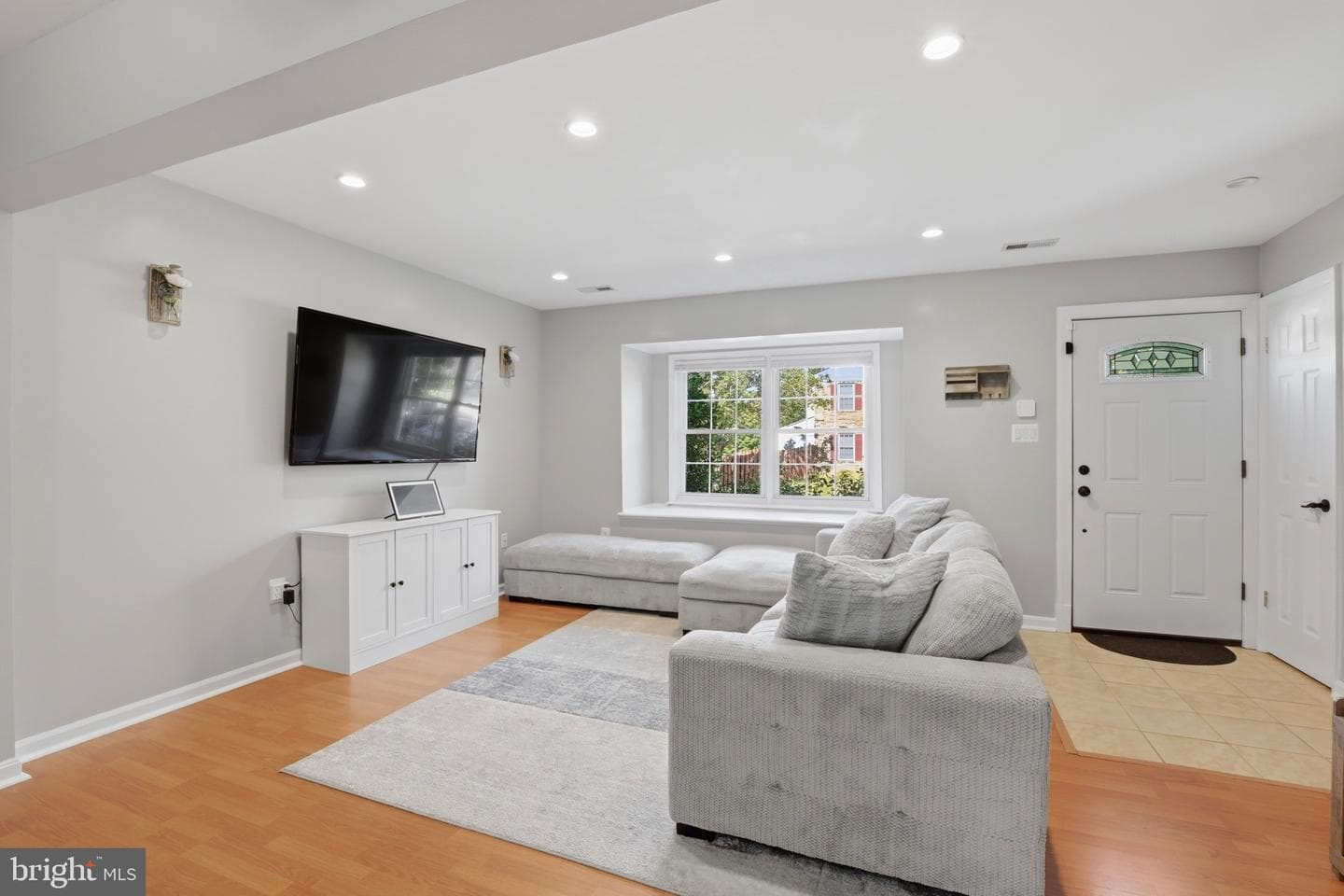 3324 Ladino Court photo 4