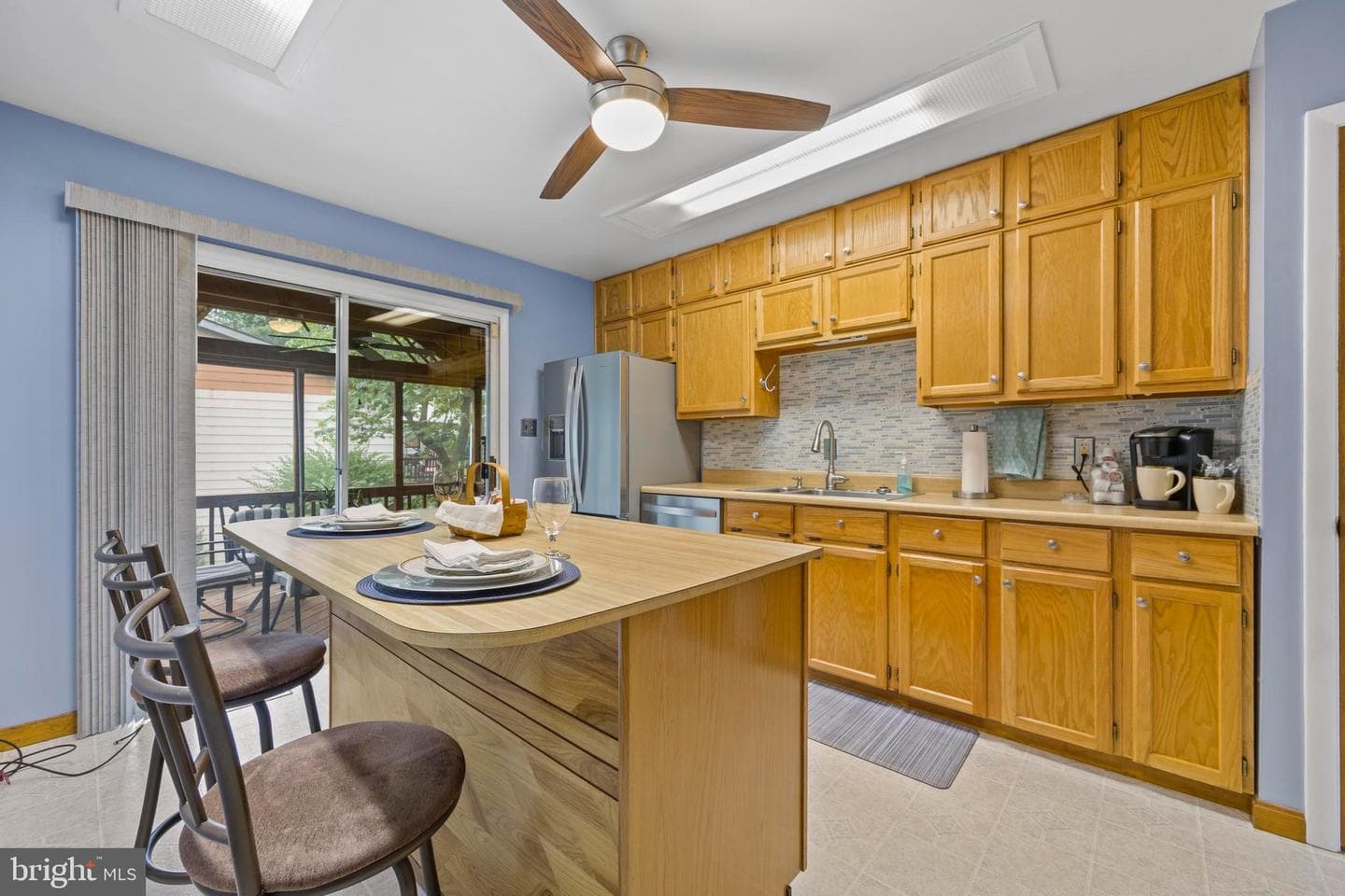 13501 Kelmont Court photo 12