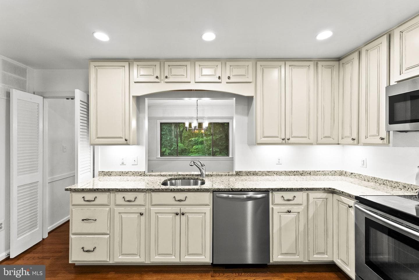 2597 Tree House Drive photo 18