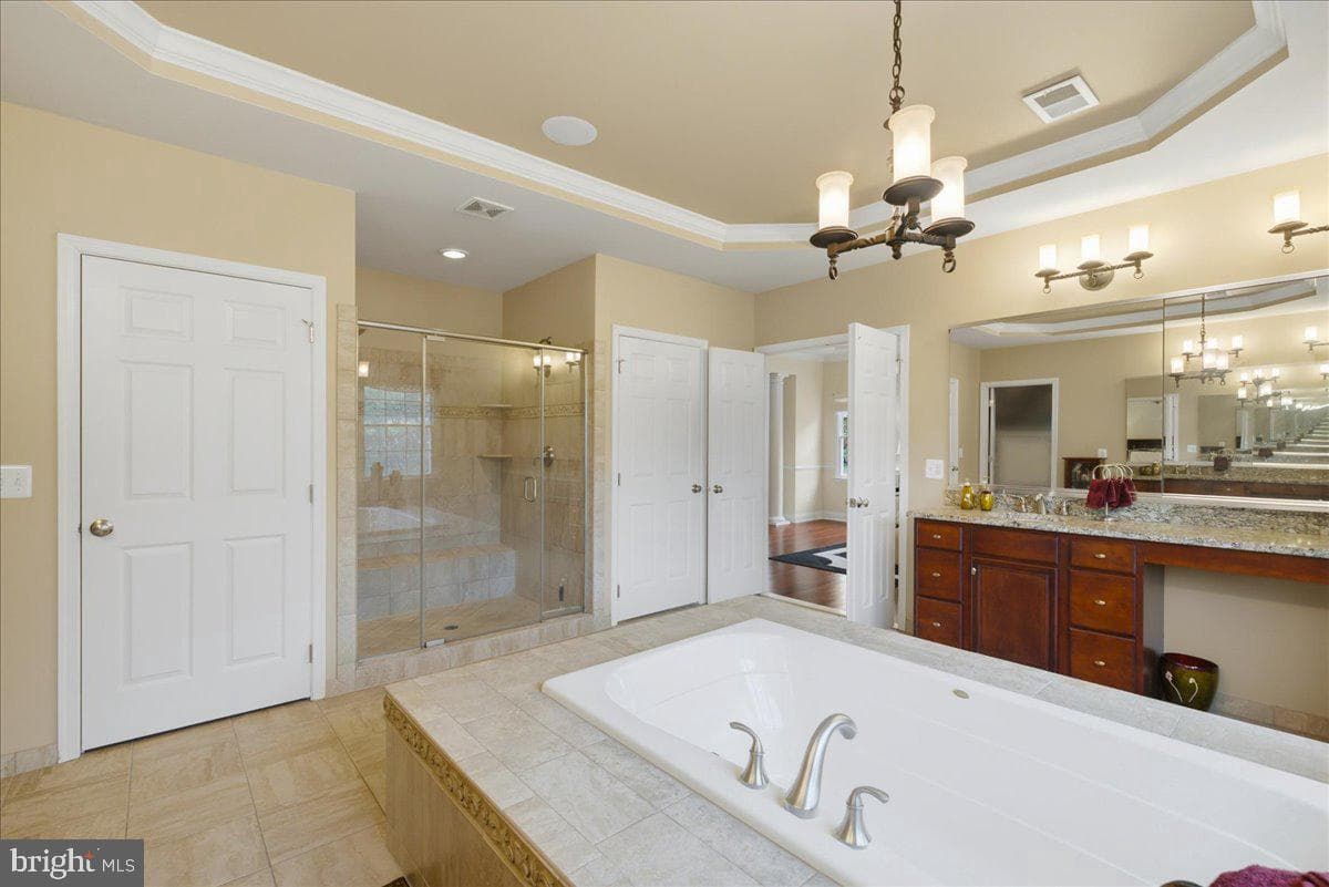 5808 Malvern Hill Court photo 47