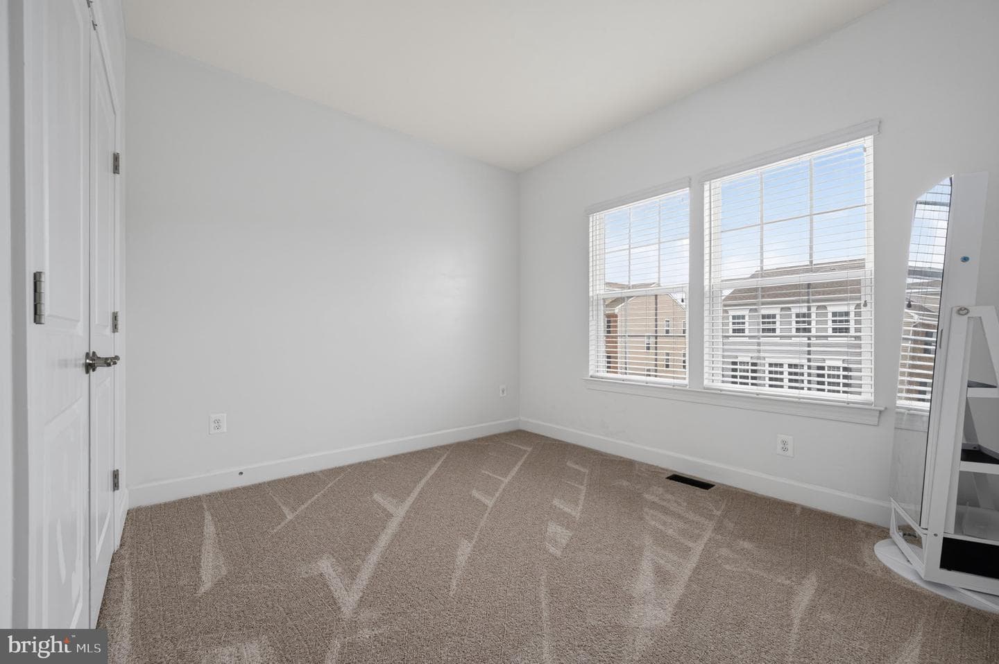 10606 Hinton Way photo 37