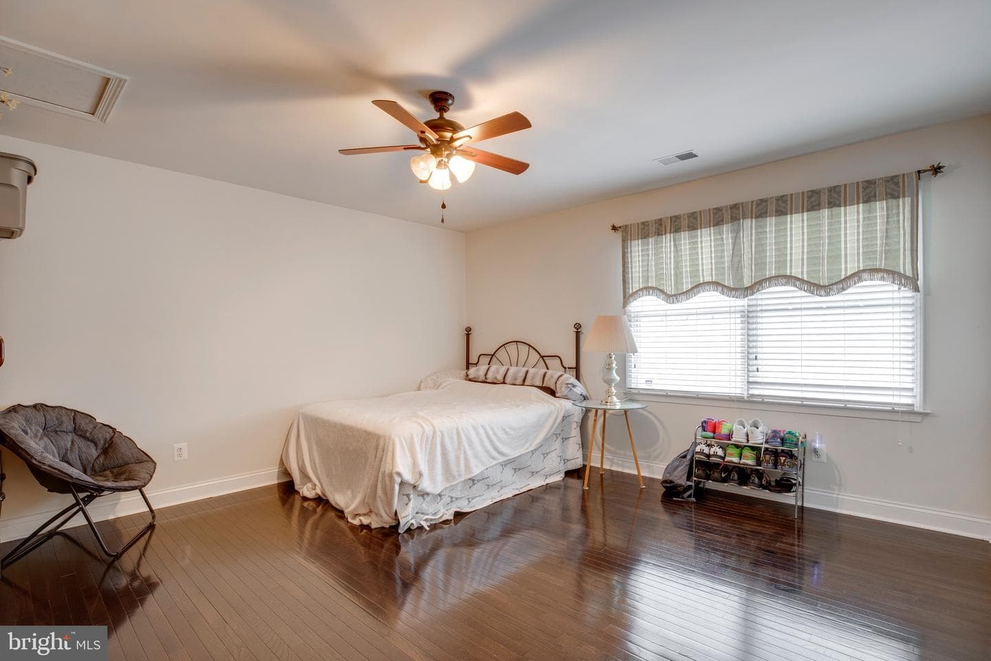 15613 Village Cove Place photo 35