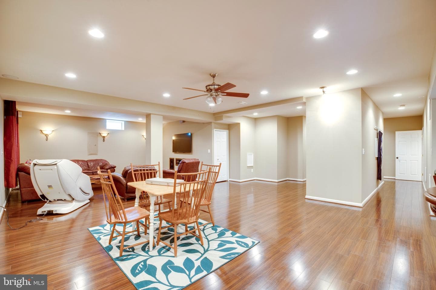 15613 Village Cove Place photo 55