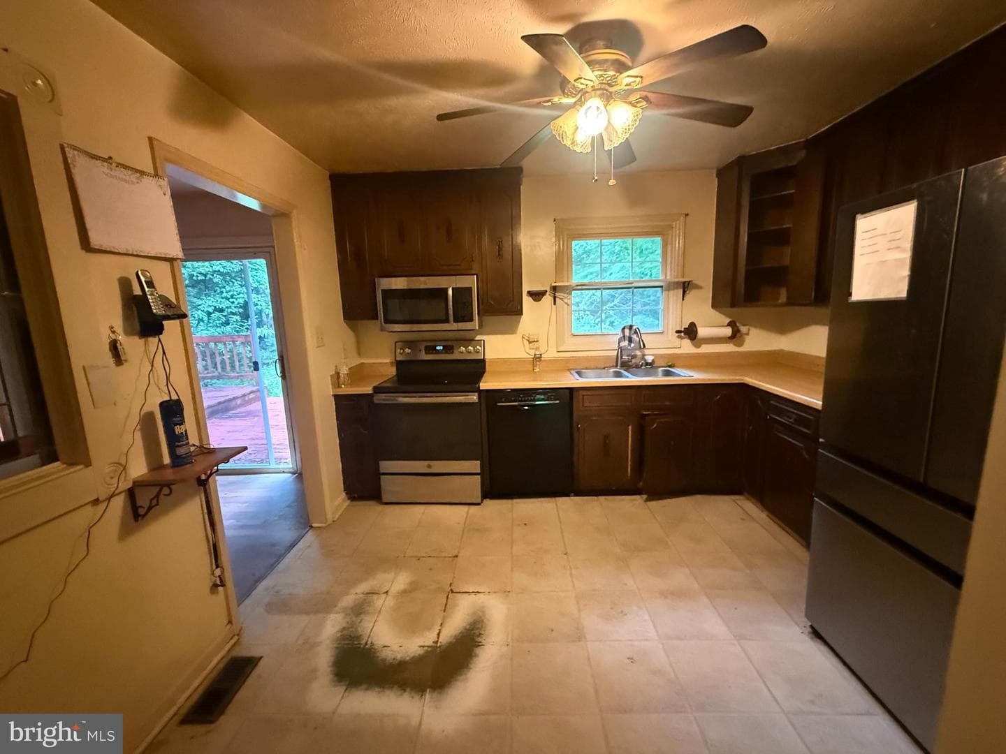 12200 Breckinridge Lane photo 8
