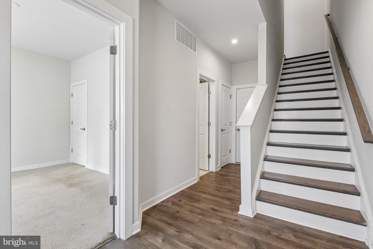 1756 Hickory Woods Road, Dumfries