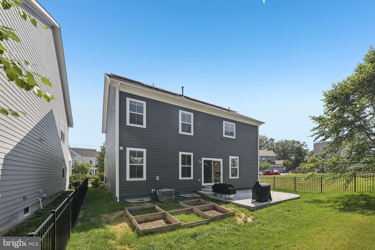 18267 Thunderbolt Road photo 47