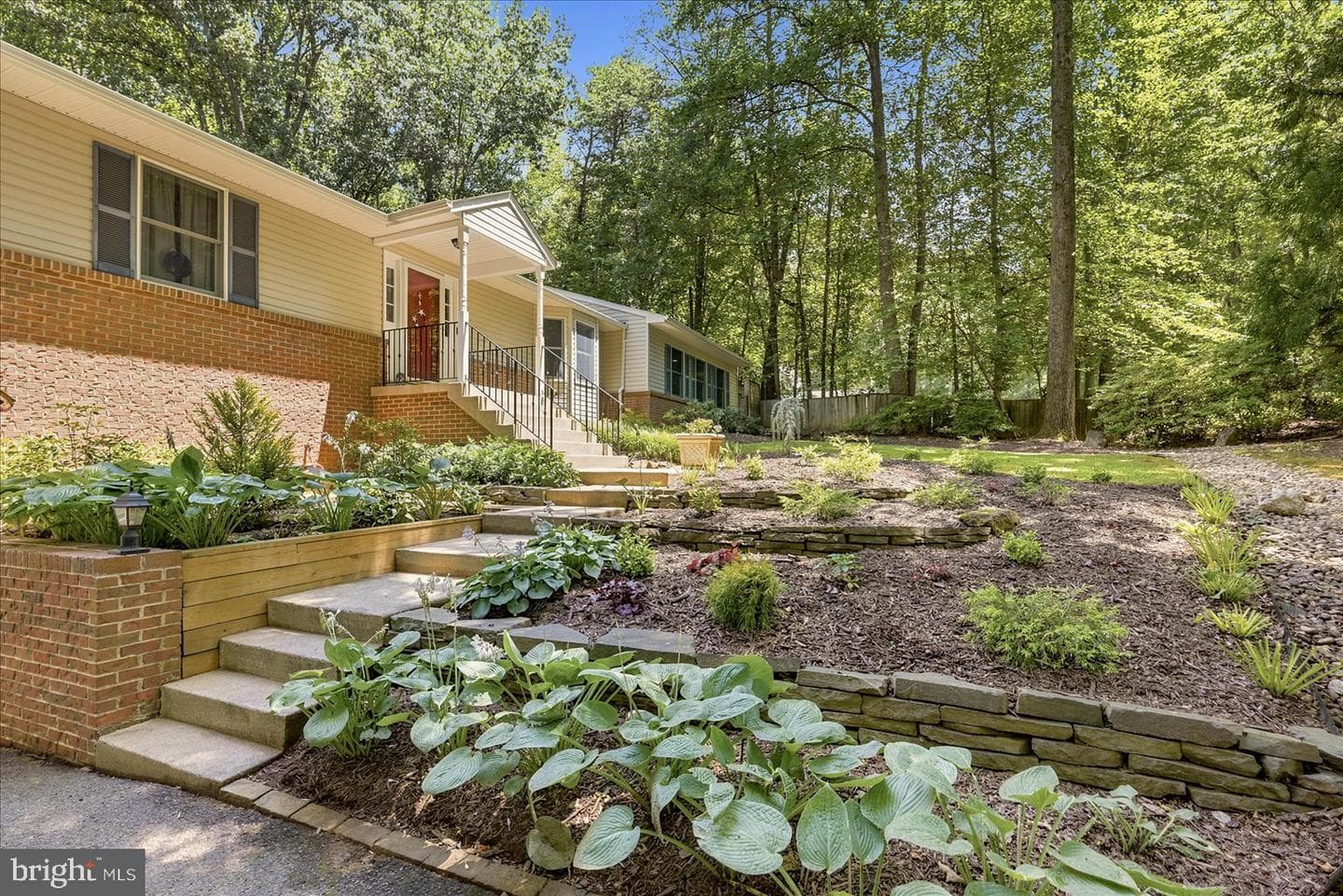 7366 Chardon Court photo 30