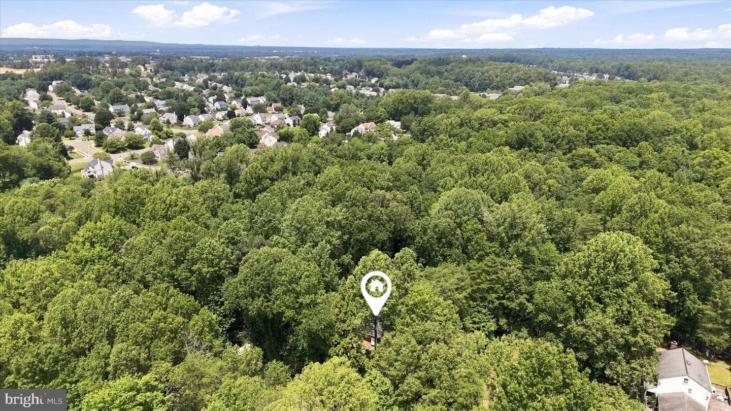 7366 Chardon Court photo 40