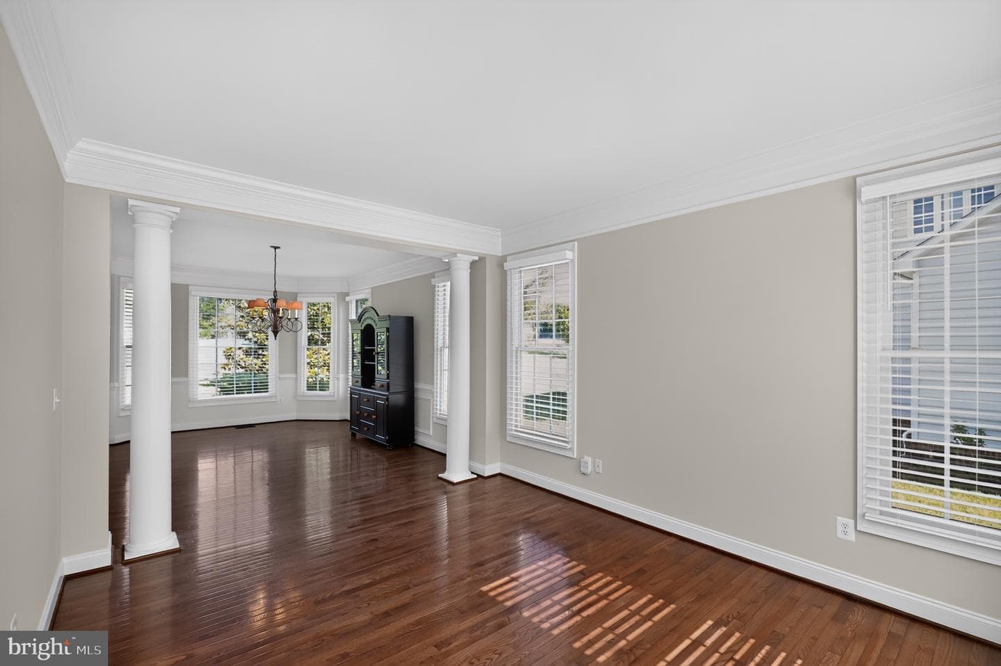 5434 Sherman Oaks Court photo 11