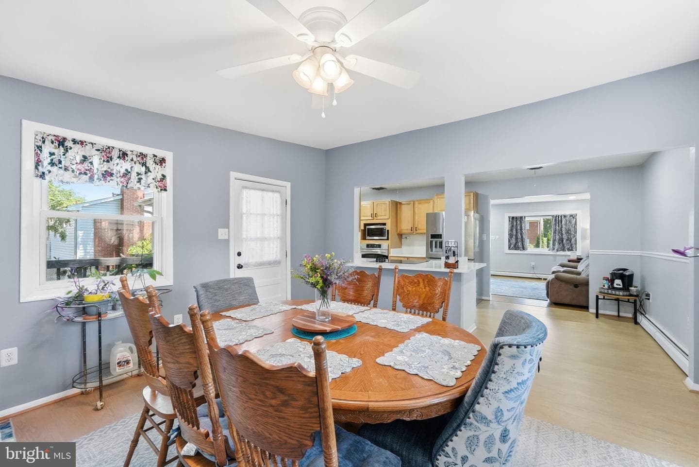 2208 Emporia Street photo 14
