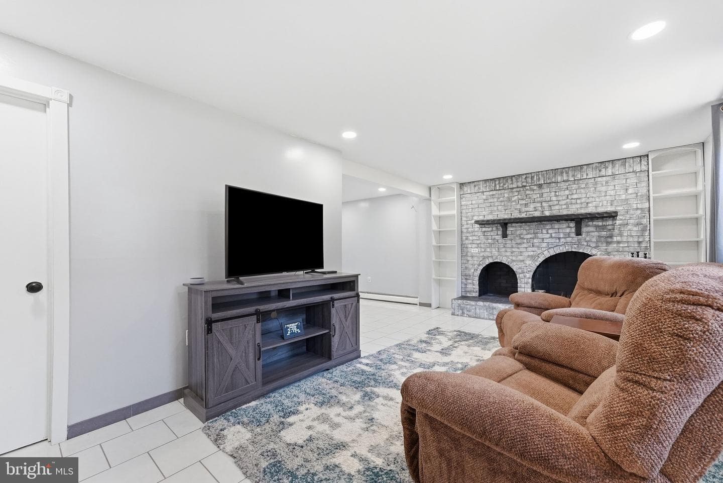 2208 Emporia Street photo 26