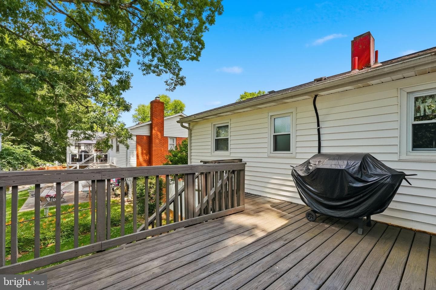 2208 Emporia Street photo 32