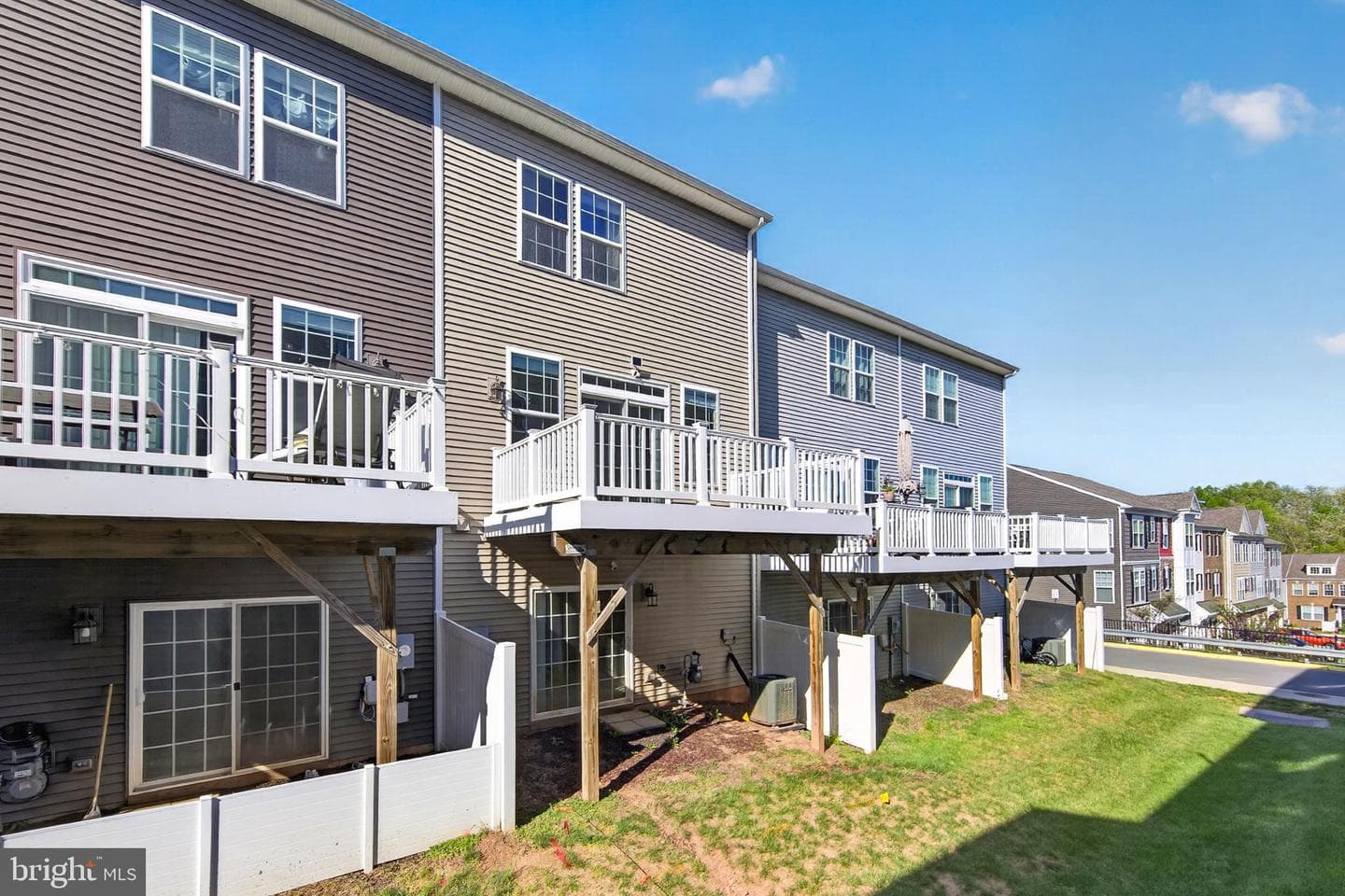 15305 Linville Creek Drive photo 43
