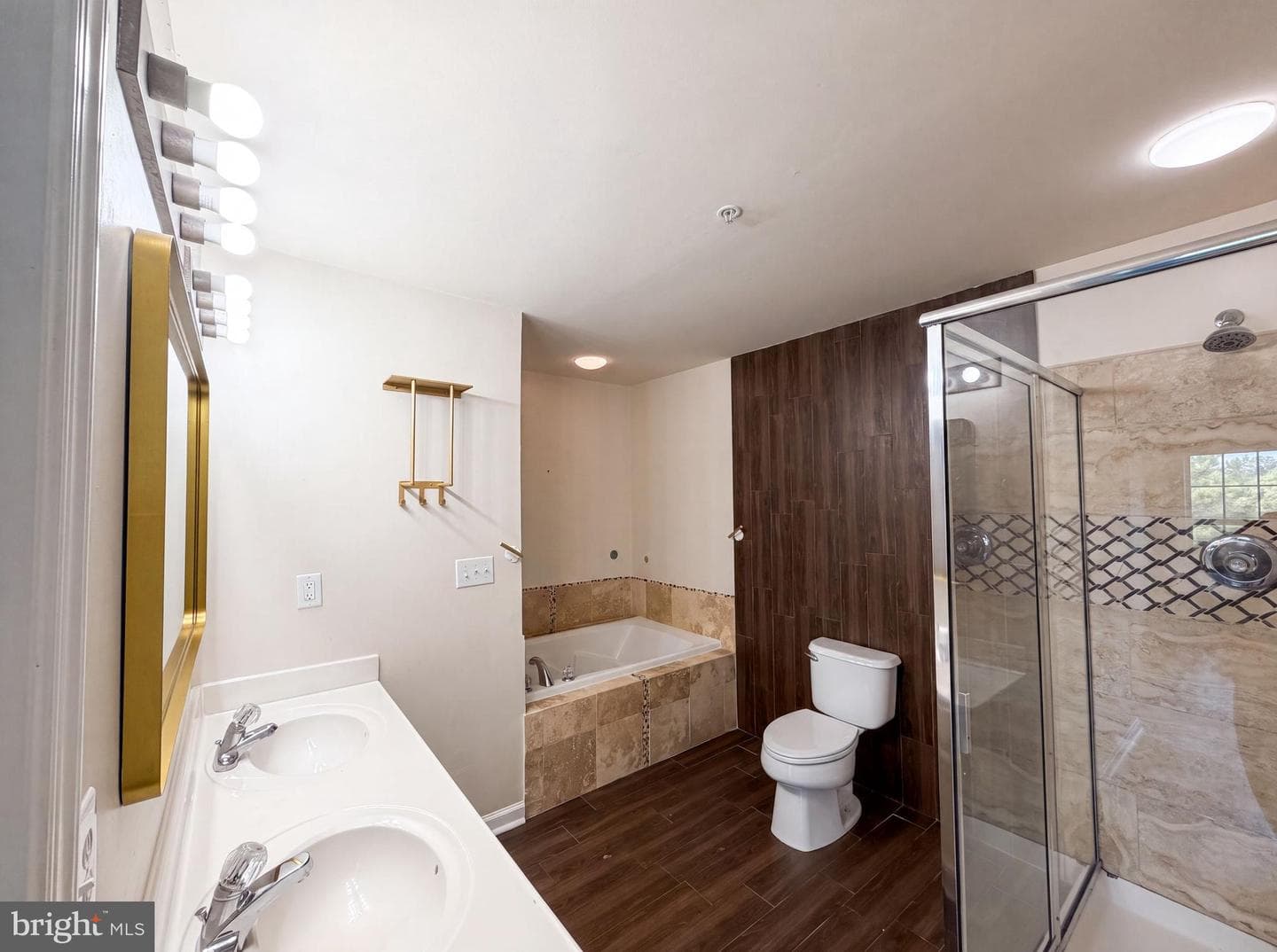 15489 Chopawamsic Court photo 31