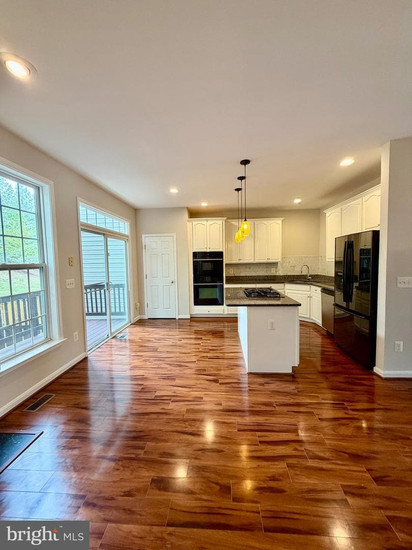 15519 Exmore Court, Woodbridge