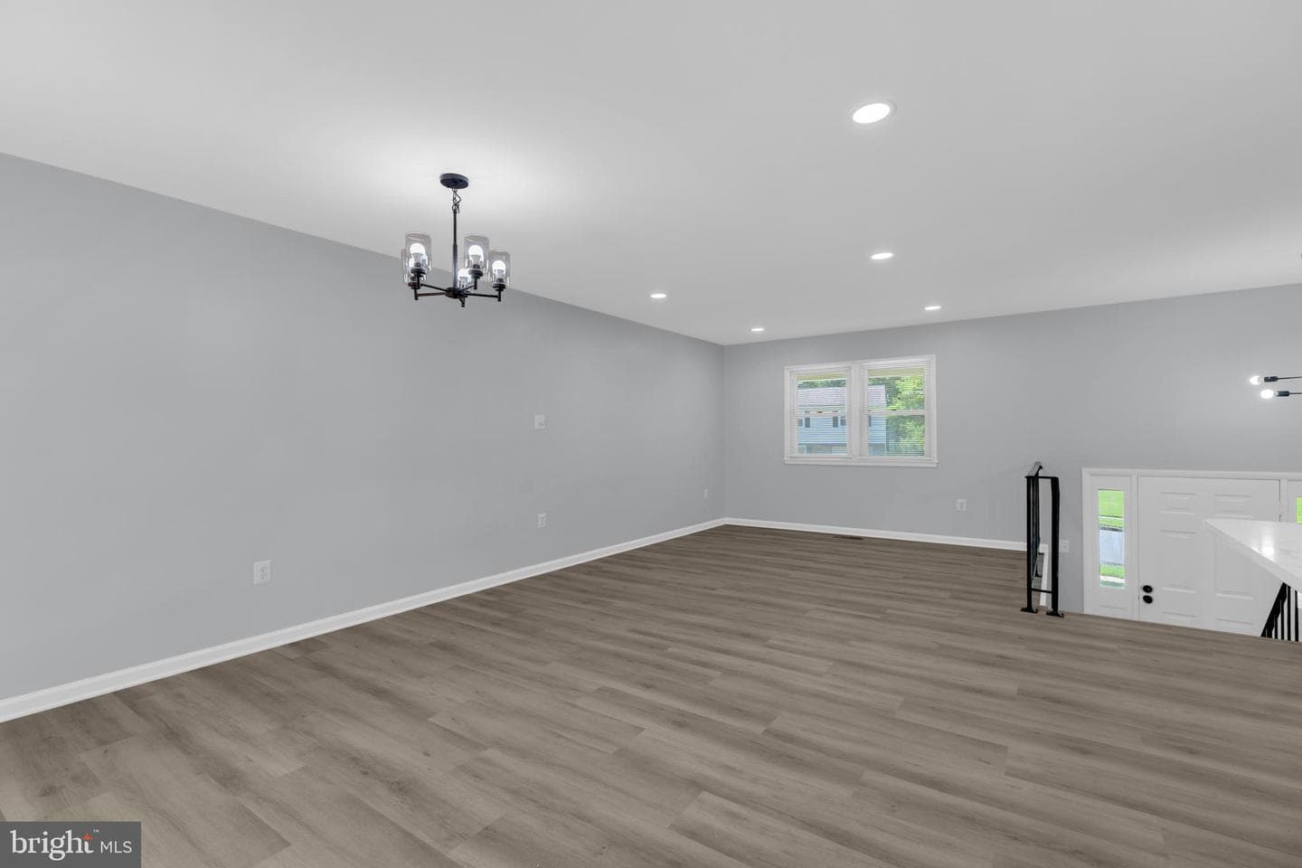 4950 Kirwyn Court photo 4