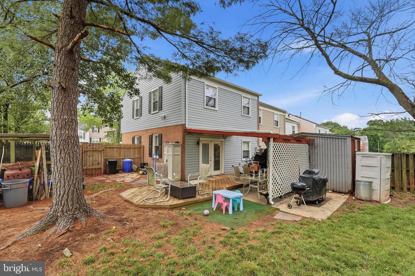 10102 Henry Court photo 12