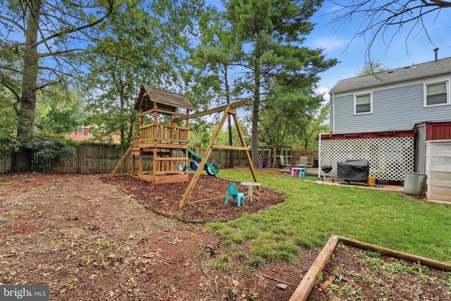 10102 Henry Court photo 26